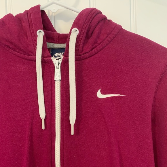 Nike women’s zip-up hoodie. - Picture 1 of 4